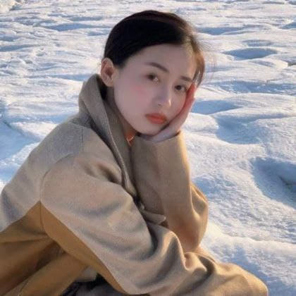 与继妹一起服务肉棒